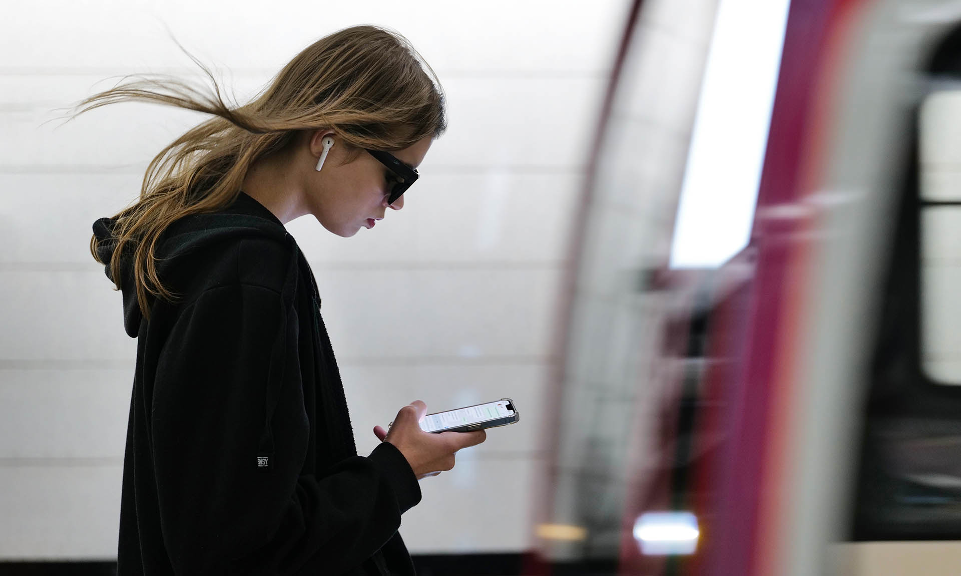 МВД опубликовало перечень характерных признаков, по которым можно распознать телефонных мошенников