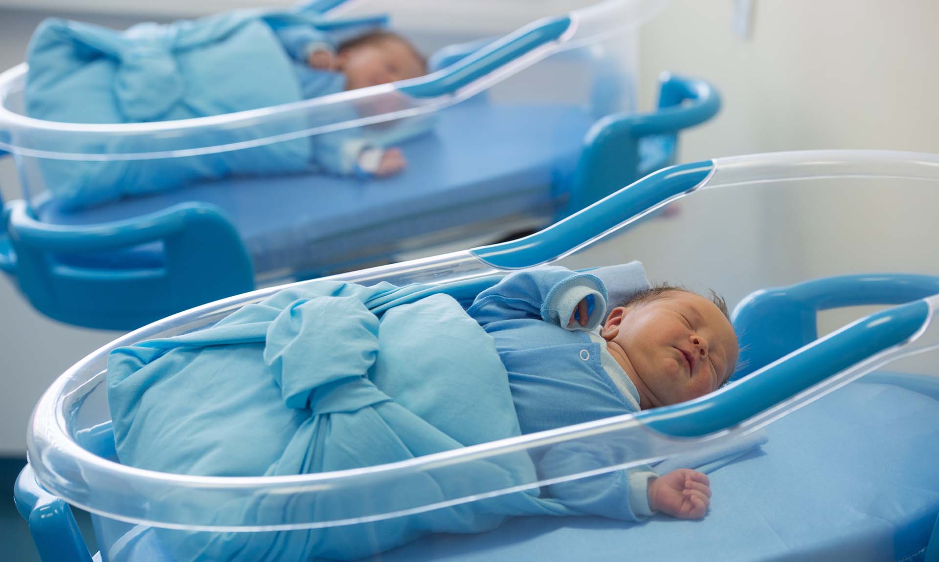 Какая новая мера поддержки появится в 2026 году для студенческих семей с ребенком?