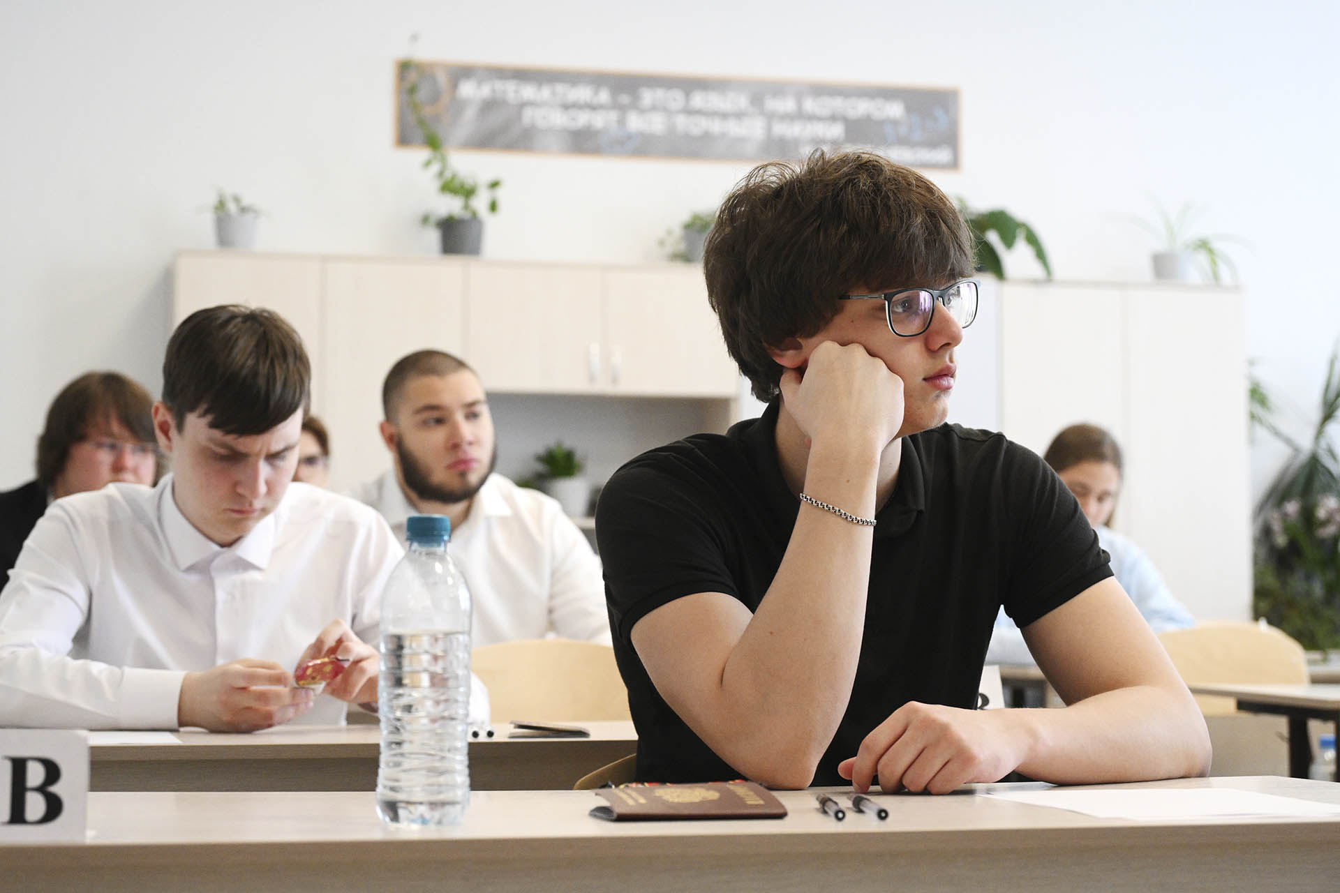 Мошенники разработали новый способ обмана для выпускников
