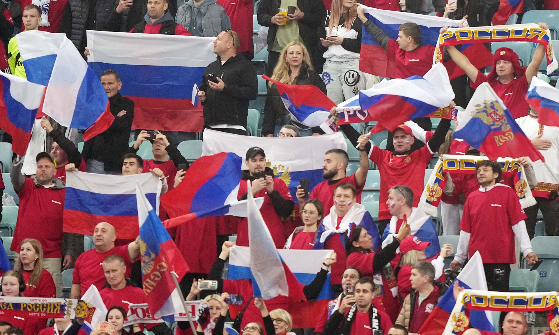 Когда и где пройдут матчи сборной России?