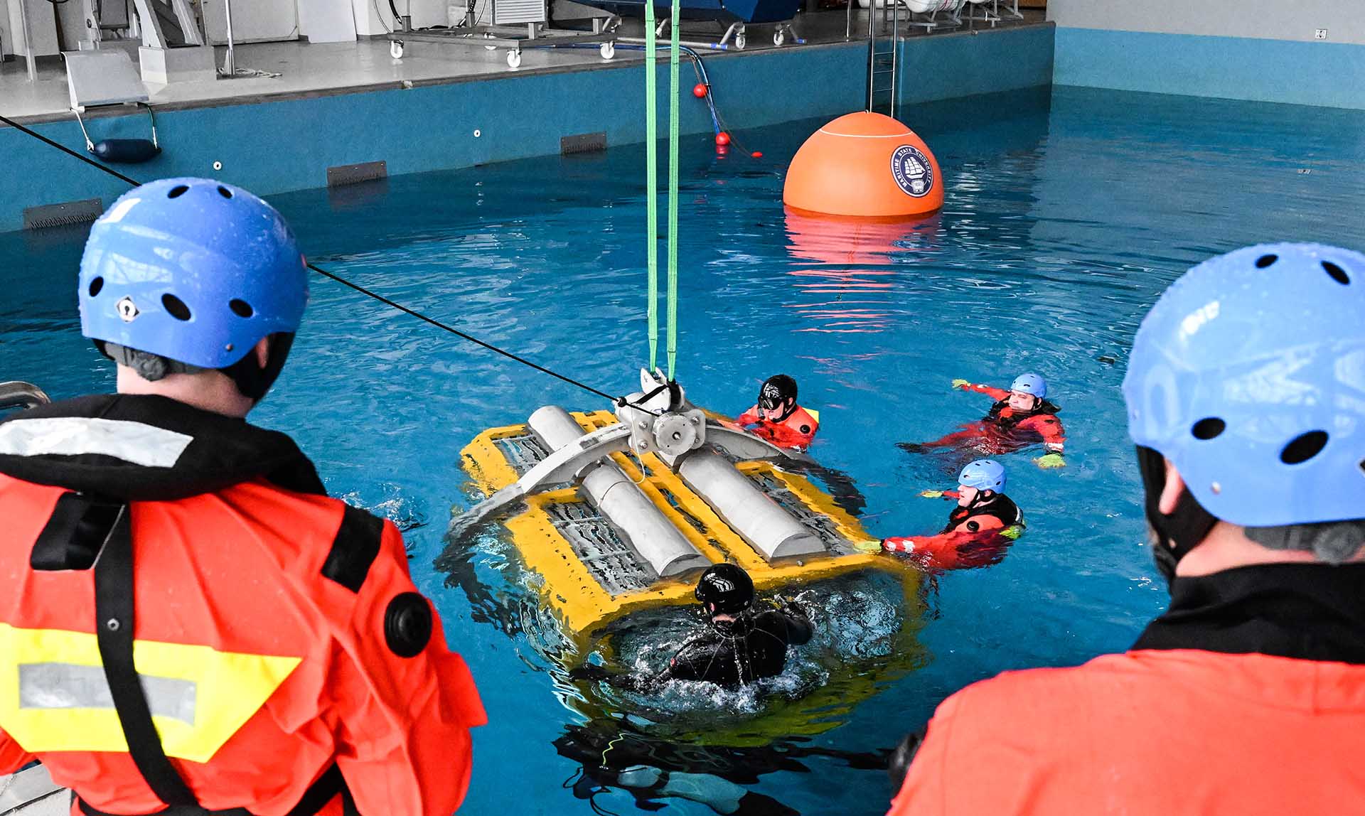 В Санкт-Петербурге стартует программа подготовки моряков-полярников из Китая