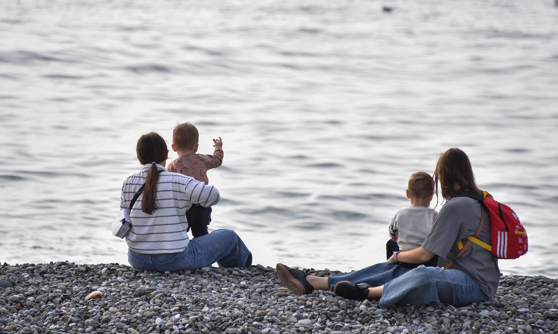 Как контролируют ситуацию на Черном и Азовском морях в РФ?