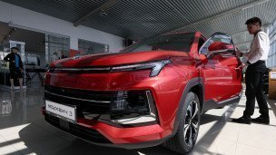 Автомобиль "Москвич-3" в салоне