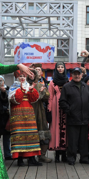Участники фестиваля "День народного единства"