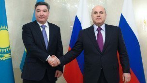 Predsedatel-pravitelstva-RF-Mihail-Mishustin-i-premer-ministr-Kazahstana-Olzhas-Bektenov