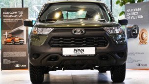 Niva Travel в автосалоне
