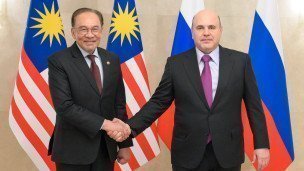 Predsedatel'-pravitel'stva-RF-Mikhail-Mishustin-i-prem'yer-ministr-Malayzii-Anvar-Ibragim