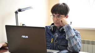 Студент за компьютером