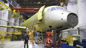 Монтаж стенда для испытаний планера импортозамещенной версии Superjet-100