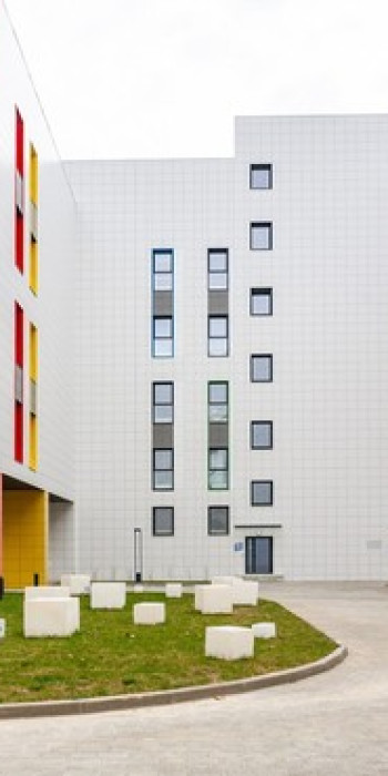 Здание реабилитационного центра