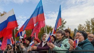 Люди в Центральном парке 