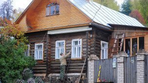 Деревянный дом в городе Плес