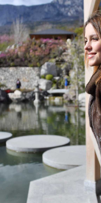 Девушка в гостинице