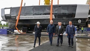 Спуск на воду электросудов Московской верфи
