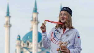 Мария Кочанова (Россия), завоевавшая золотую медаль в прыжках в высоту на соревнованиях по легкой атлетике на спортивных играх стран БРИКС 2024