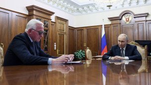 Владимир Путин и Александр Шохин во время встречи в Кремле
