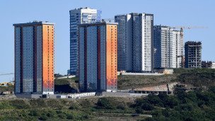 Вид на новые дома во Владивостоке