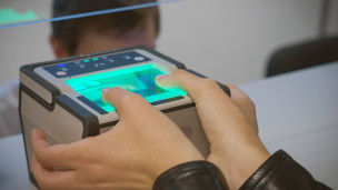 Демонстрация процедуры снятия биометрических данных