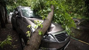 Поврежденный автомобиль 