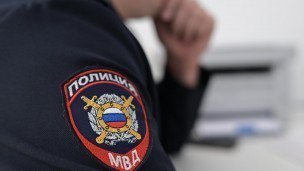 Сотрудник полиции во время работы 