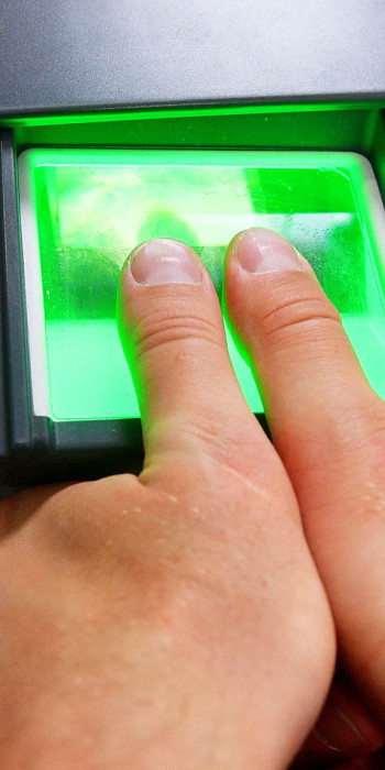 Демонстрация процедуры снятия биометрических данных