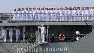 Моряки на борту корабля 