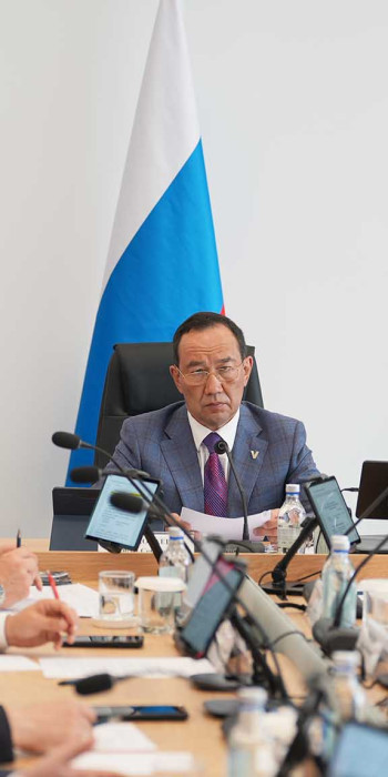 председатель комиссии Госсовета РФ Айсен Николаев