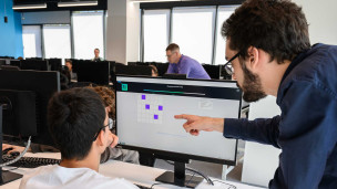 Посетители во время обучения в "Школе 21"