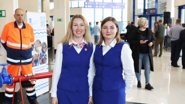 сотрудницы центра занятости