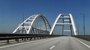 Крымский мост со стороны Краснодарского края