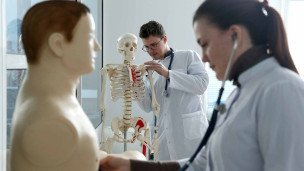 Студенты медицинского университета