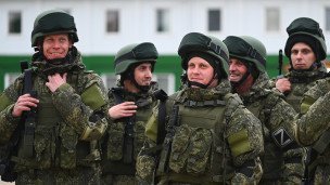Военнослужащие