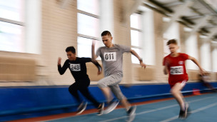 Участники во время мероприятия по сдаче нормативов