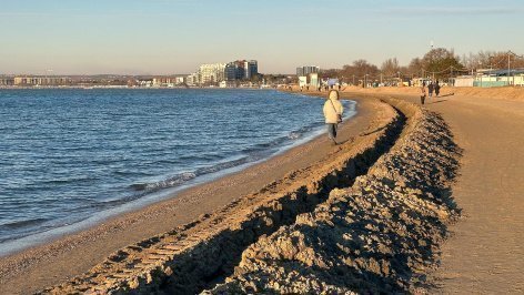 Городской пляж в Анапе