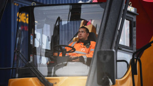 Водитель спецтехники