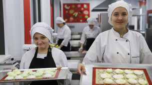 Студентки колледжа 