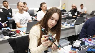 Учебный класс в образовательном центре по обучению пилотированию беспилотных летательных аппаратов