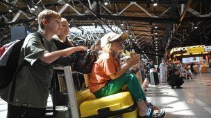 Дети в аэропорту