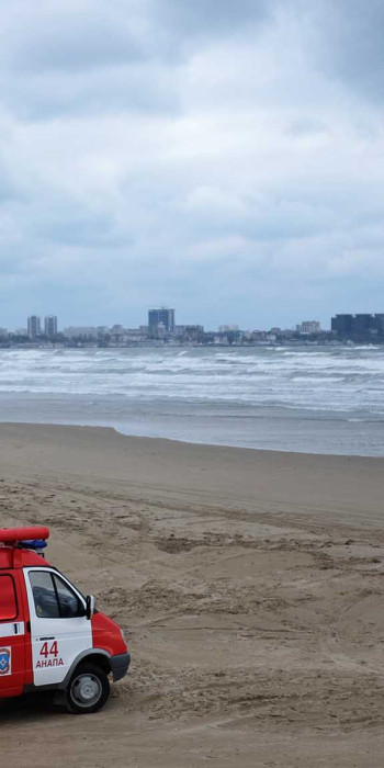 Пункт экологического контроля проводит мониторинг последствий возможного разлива нефтепродуктов