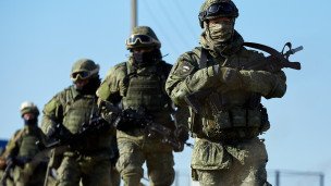 Военнослужащие 