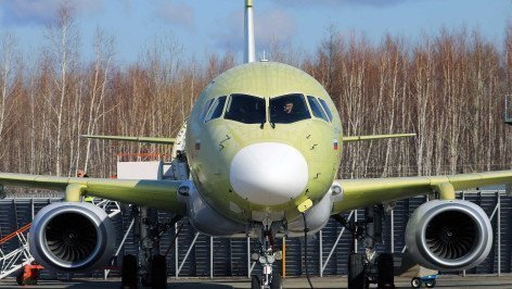 Pоlnost'yu-importozameshchennyy-SJ-100-("Superdzhet")