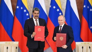 Putin-i-prezident-Venesuely-Nikolas-Maduro-vo-vremya-podpisaniya-dokumentov-o-sotrudnichestve
