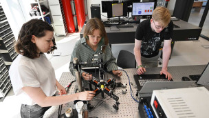 Лаборатория в новом корпусе Московского государственного технического университета имени Н. Э. Баумана