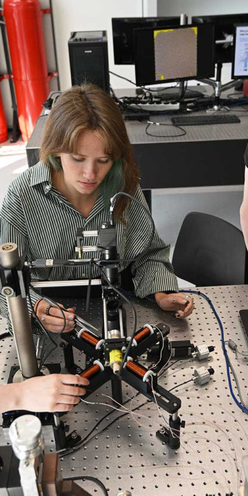 Лаборатория в новом корпусе Московского государственного технического университета имени Н. Э. Баумана