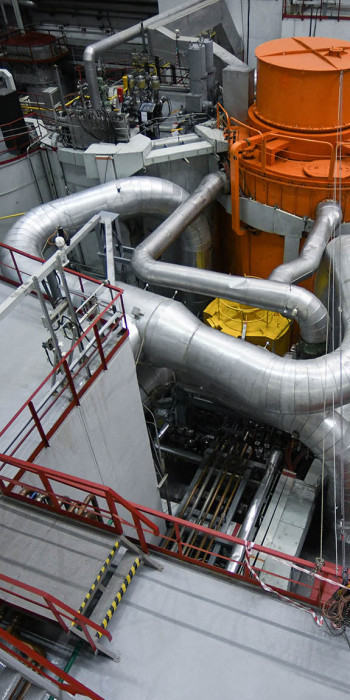 Центральный зал энергоблока 