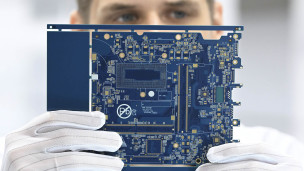 завод по производству многослойных материнских плат