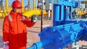 Рабочий на газопроводе Восточный Китай-Россия