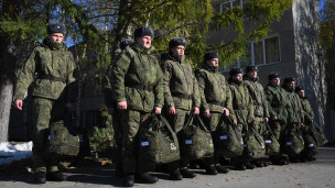 Призывники на сборном пункте комиссариата