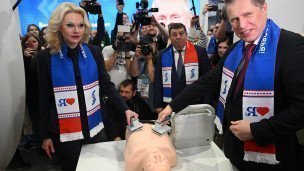 Михаил Мурашко и Татьяна Голикова на открытии павильона Минздрава России
