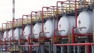 Резервуары с нефтепродуктами